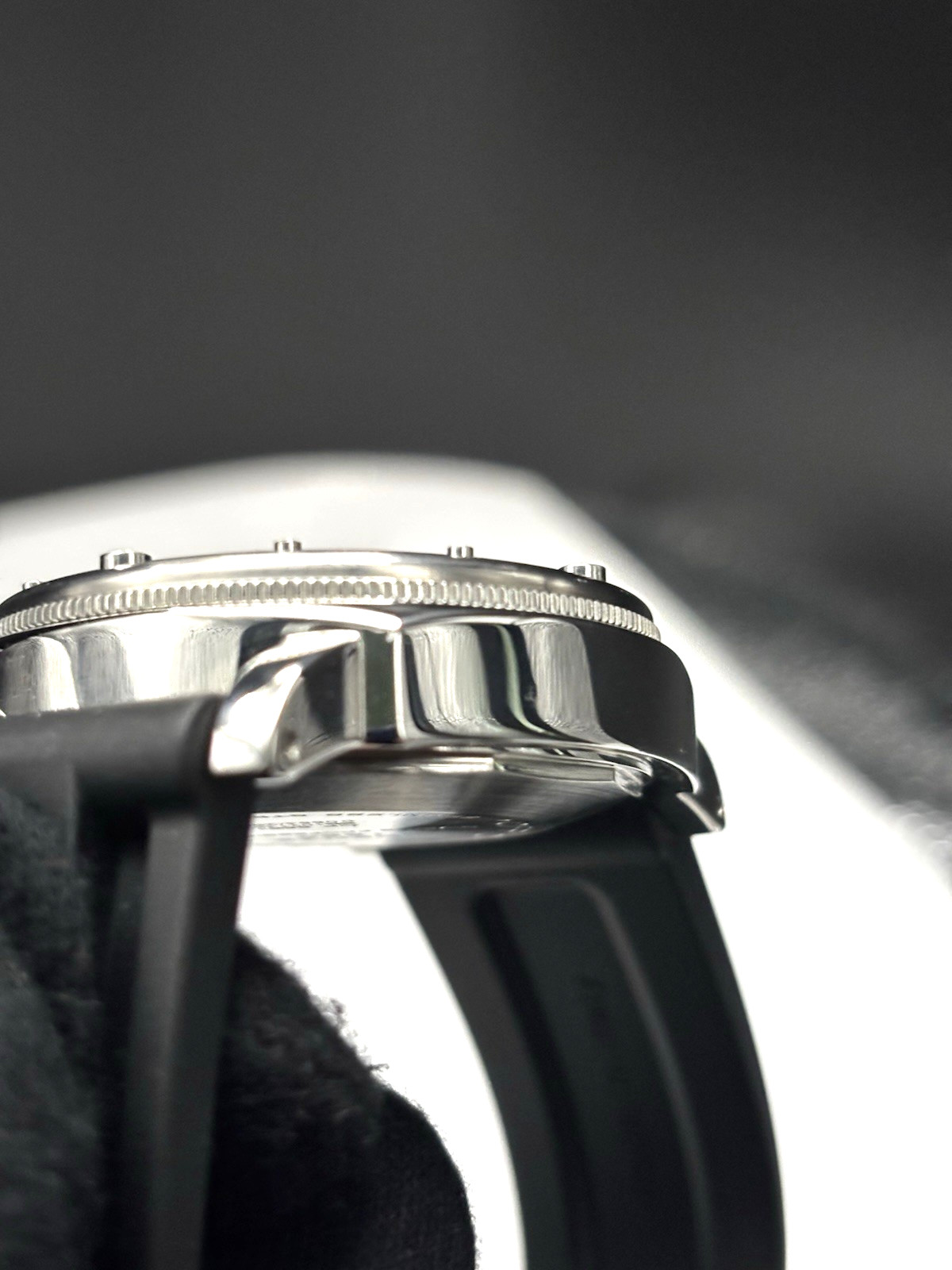 Panerai Luminor Submersible Men’s 44mm Diver Black Dial Watch – PAM00024
