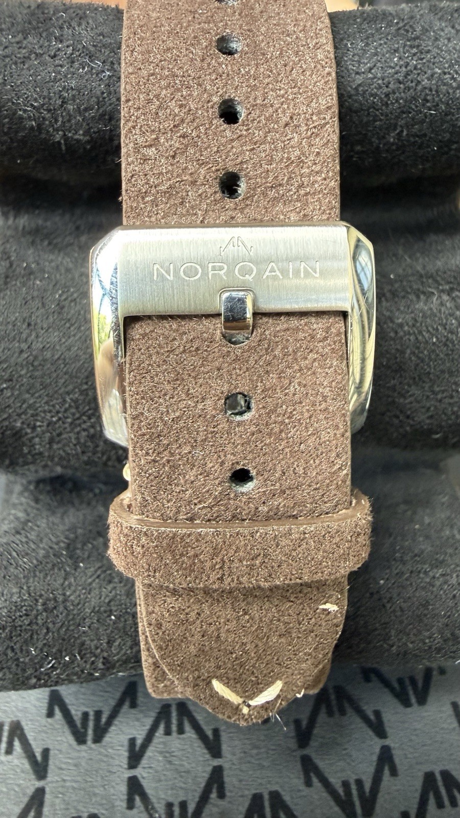 NORQAIN Freedom 60 Automatic Chronograph Date 43mm Silver Leather Strap 100m