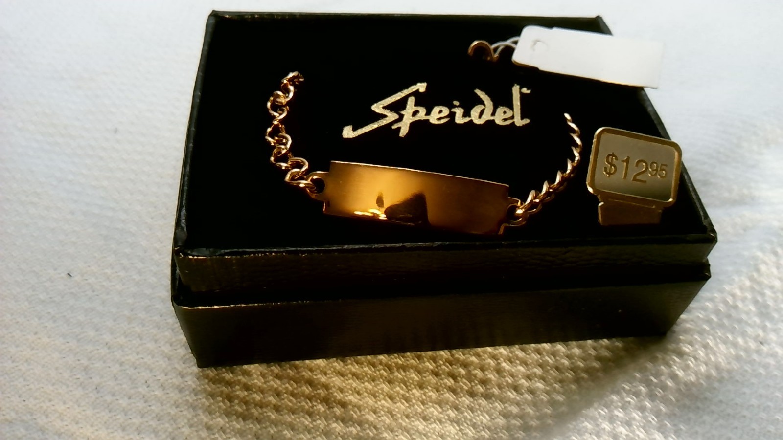 Vtg Speidel ID Identity Bracelet Engravable gold Chain link 6.25″ small classic