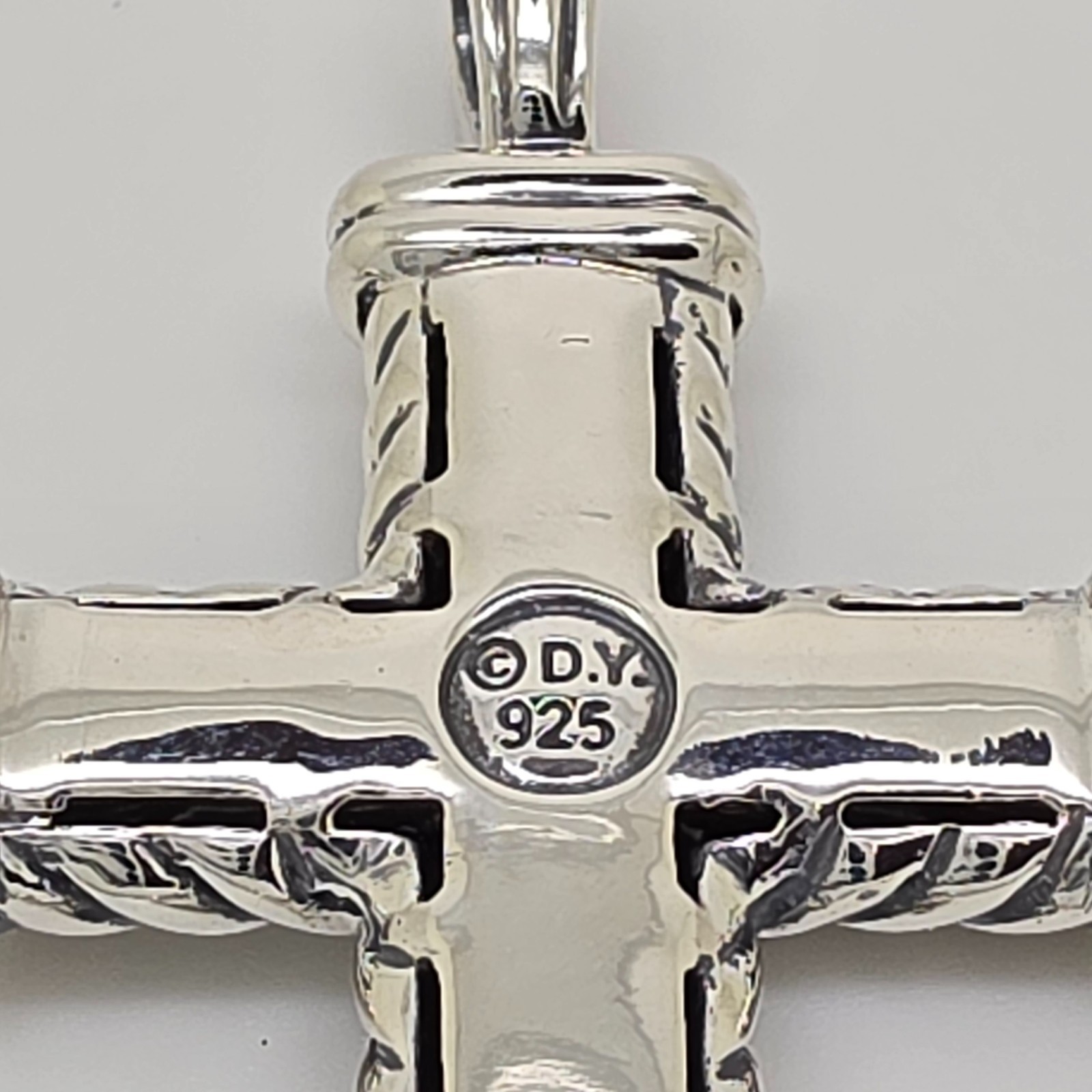 David Yurman Sterling Silver Black Diamond Chevron Cross w/ 20″ inch Chain