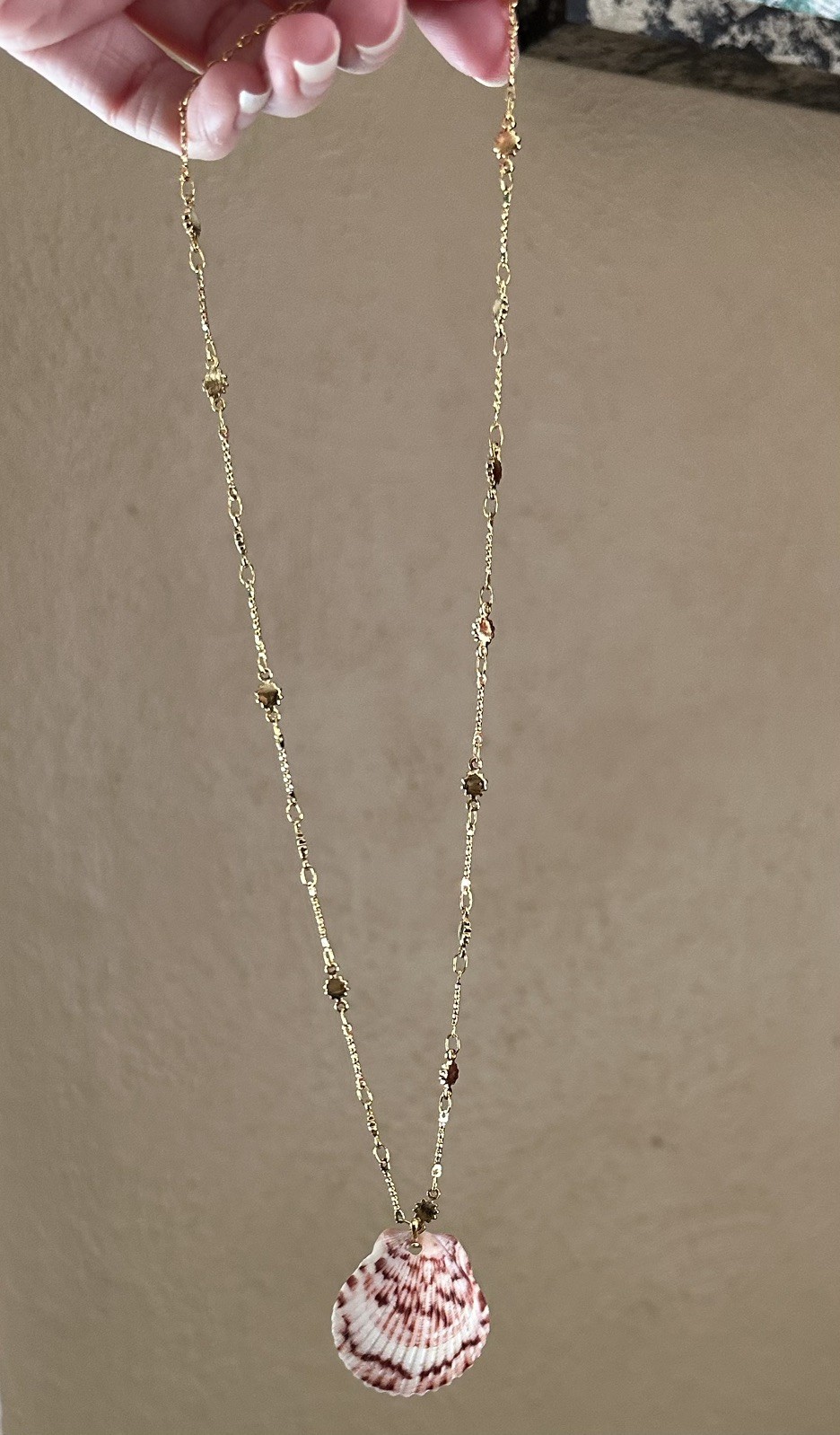 Gold Plated Sunburst Sanibel Shell Necklace 17” Hand Crafted