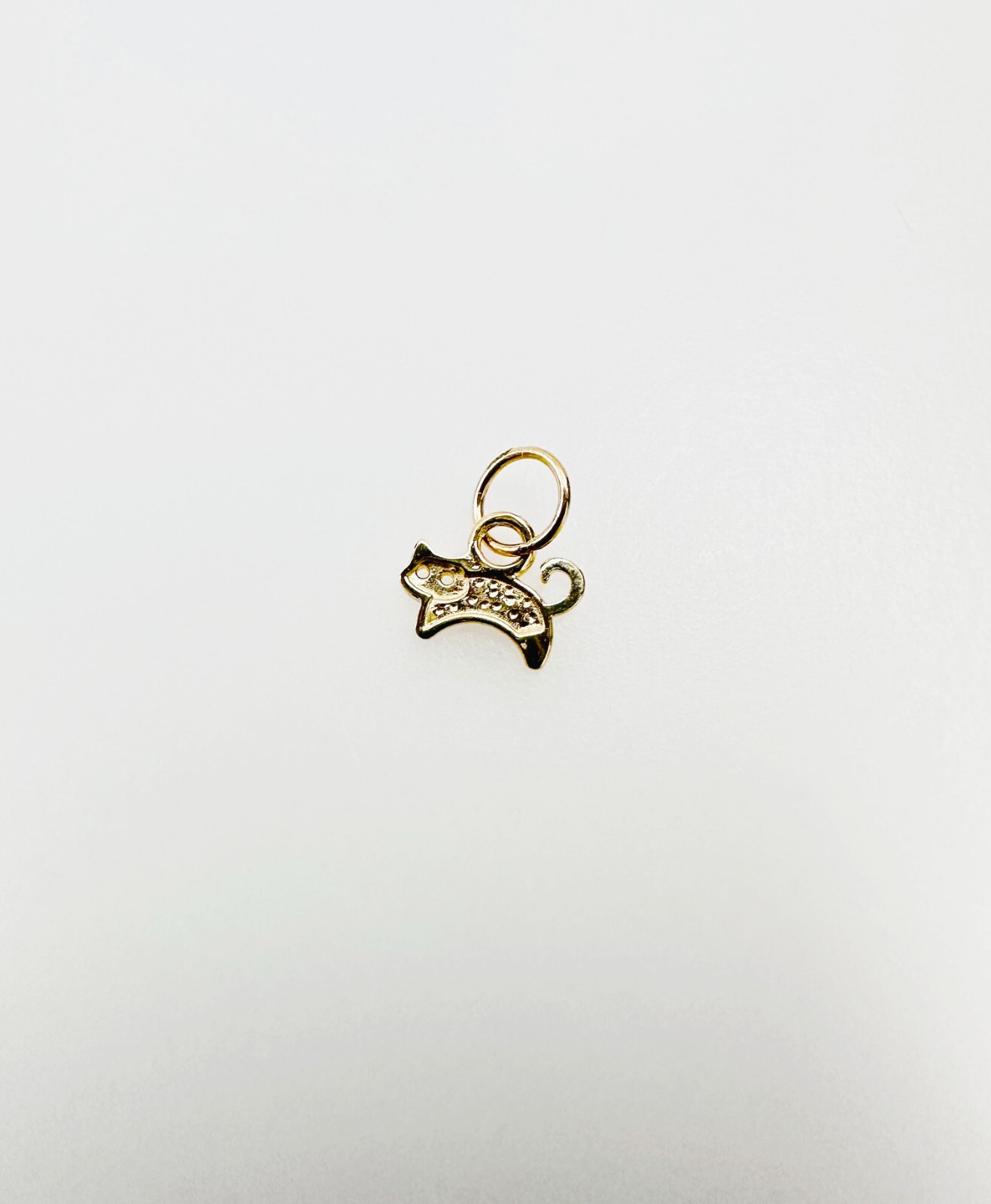 14K Solid Yellow Gold Teeny Tiny – Very Small Kitty Cat Charm Pendant 9x6mm
