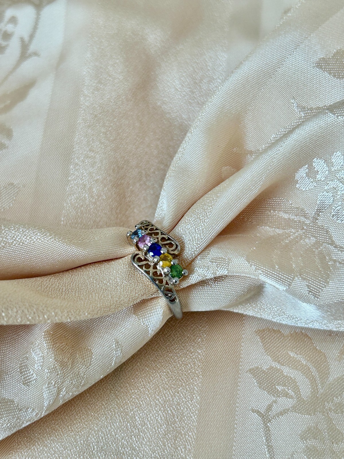 Vintage Silver Tone Filigree Ring Multi Color Rainbow Stones Size 5.5