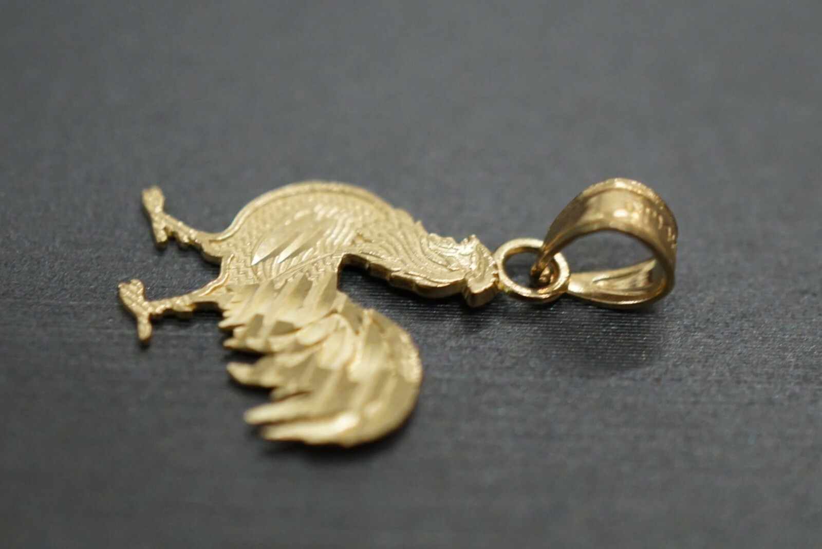14K Solid Yellow Gold 0.65″ Diamond Cut Tiny Rooster Chicken Charm Pendant.