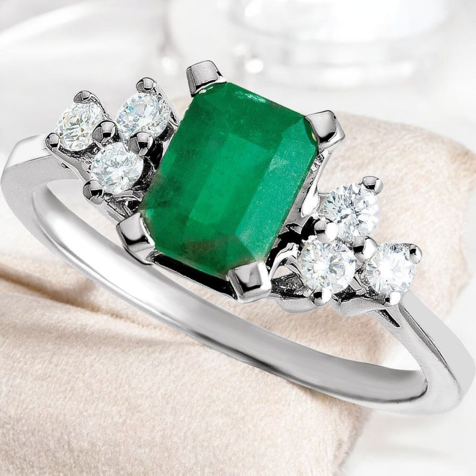 14K White Natural Emerald & 1/6 CTW Natural Diamond Ring