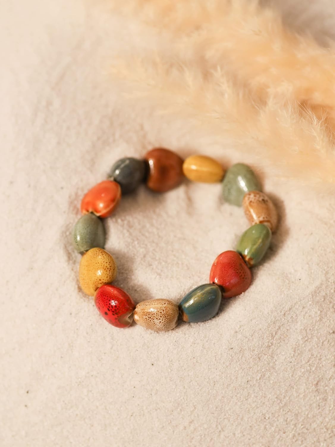 Chic Stretch Bracelet with Heart-Shaped Ceramic Beads – Thoughtful Gift for Her