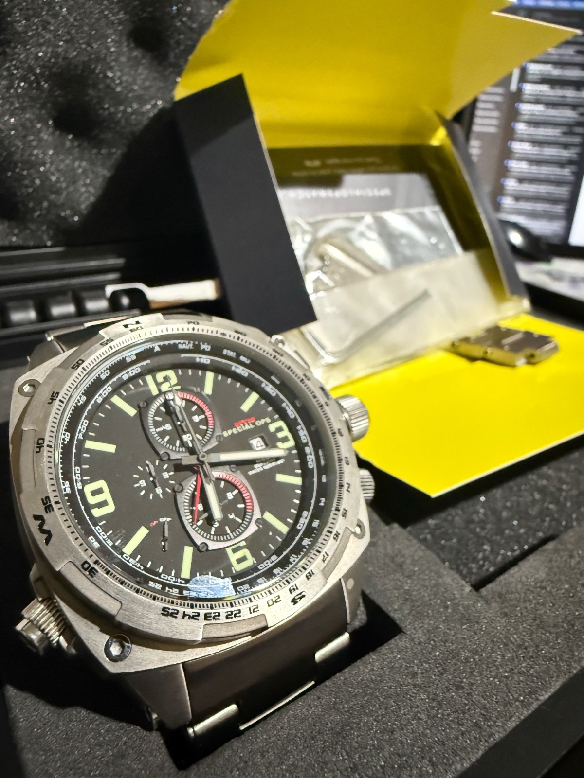 MTM Silver Cobra 47mm, Titanium. Excellent Shape. Few Scratches Shown In Pics.