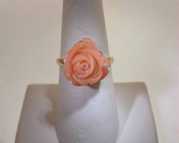SELECTABLE MEDIUM HAND CARVED PACIFIC PINK ANGELSKIN CORAL ROSE FLOWER RING 7-8