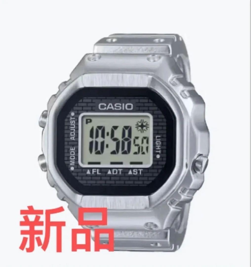 Casio Ring Watch Silver CRW 001 1JR