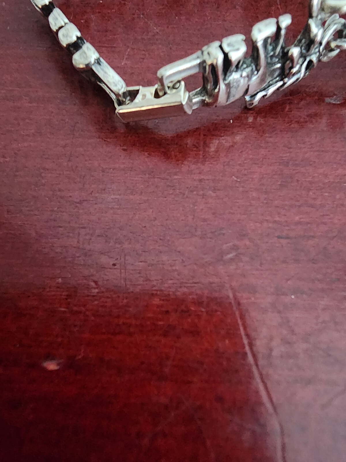 VINTAGE STERLING SILVER NOAH’S ARK LINKS BRACELET. 7″