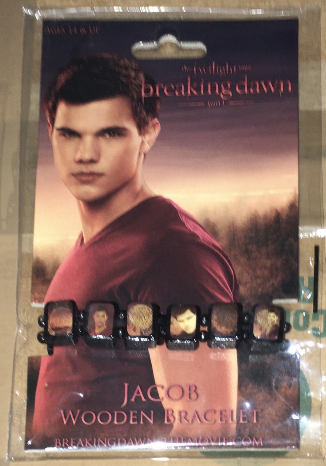 The Twilight Saga – Breaking Dawn Part 1 – Jacobs Wooden Bracelet