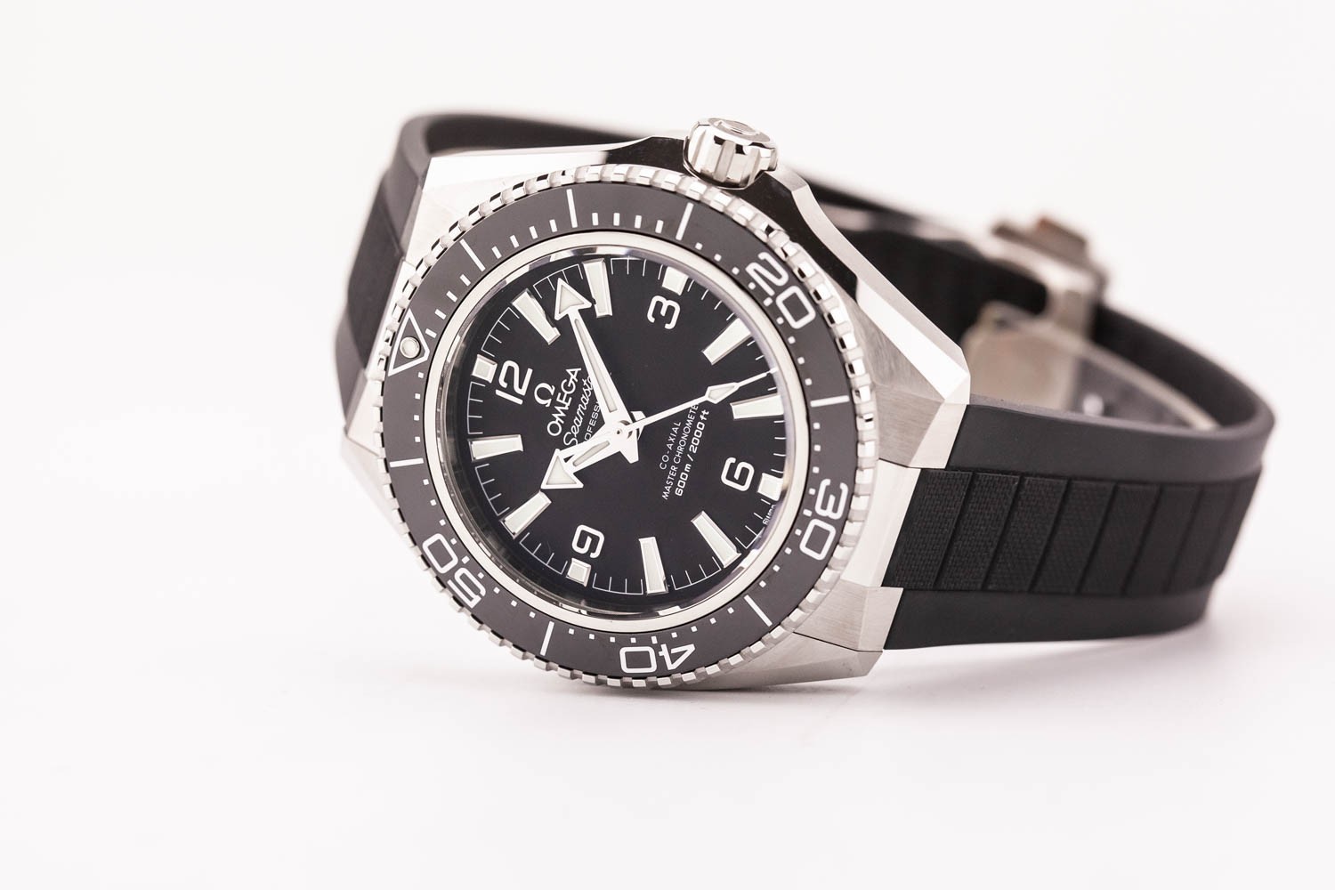 Omega Planet Ocean 600M Black Diver 42mm 217.32.42.21.01.001