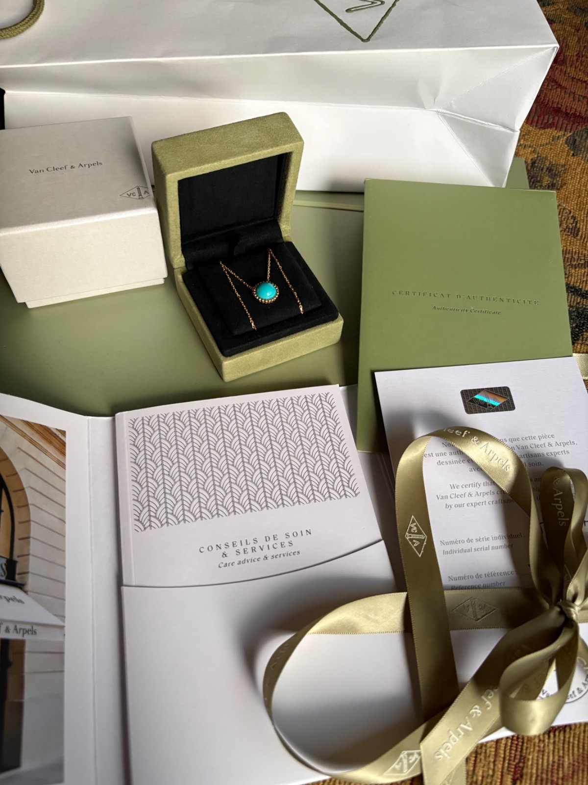 Van Cleef & Arpels 18K Yellow Gold Perlee Couleurs Turquoise Pendant Necklace