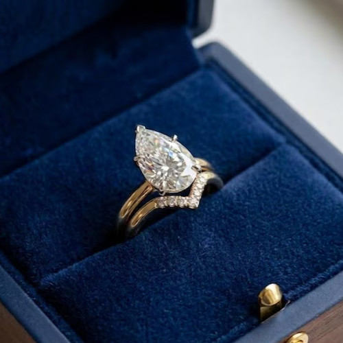 3.20Ct Pear-Cut Lab Grown Diamond EF Solitaire Bridal Ring Set 14K Yellow Gold