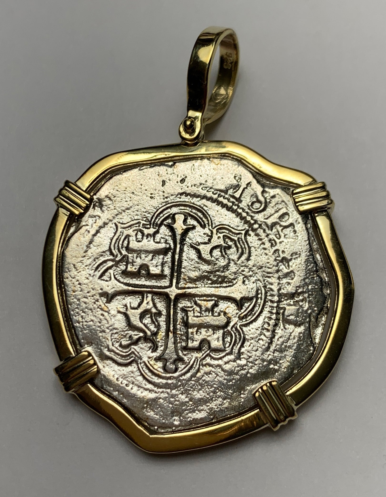 Atocha Sunken Treasure Jewelry – Large Pieces of 8 Silver Coin w/ Date Pendant