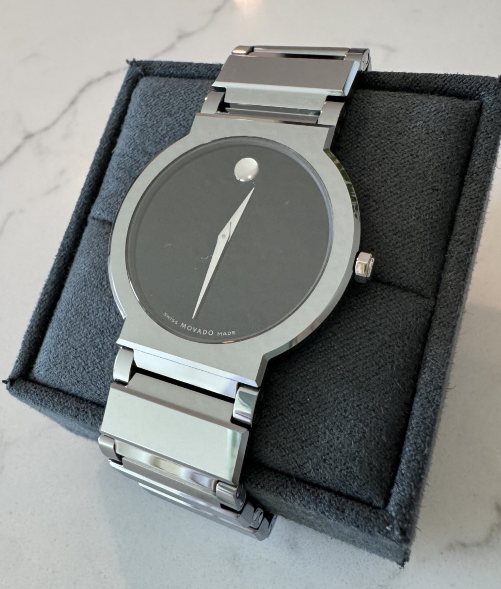 Authentic Pre-owned Movado Valor /Swiss Quartz Watch – Ref. 89.C6.1871 – No box