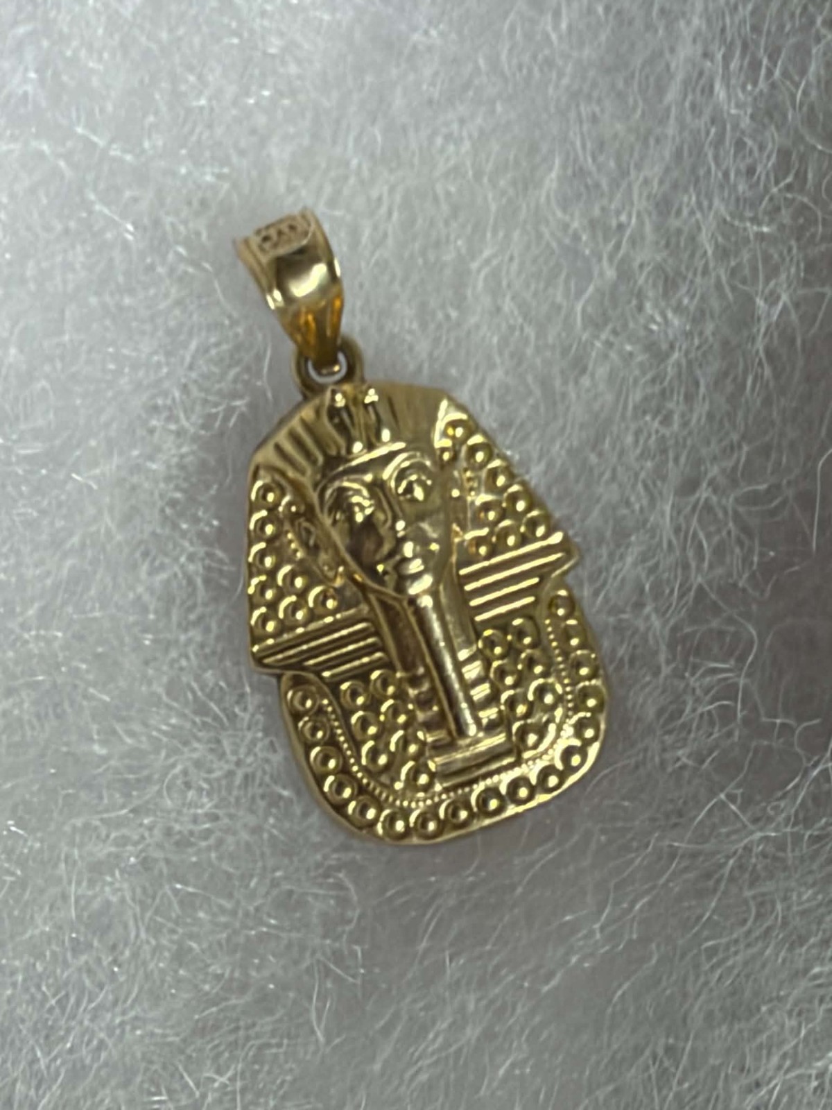10k Yellow Gold Charm Pharaoh Head Pendant Egyptian Charm 1.3Grams