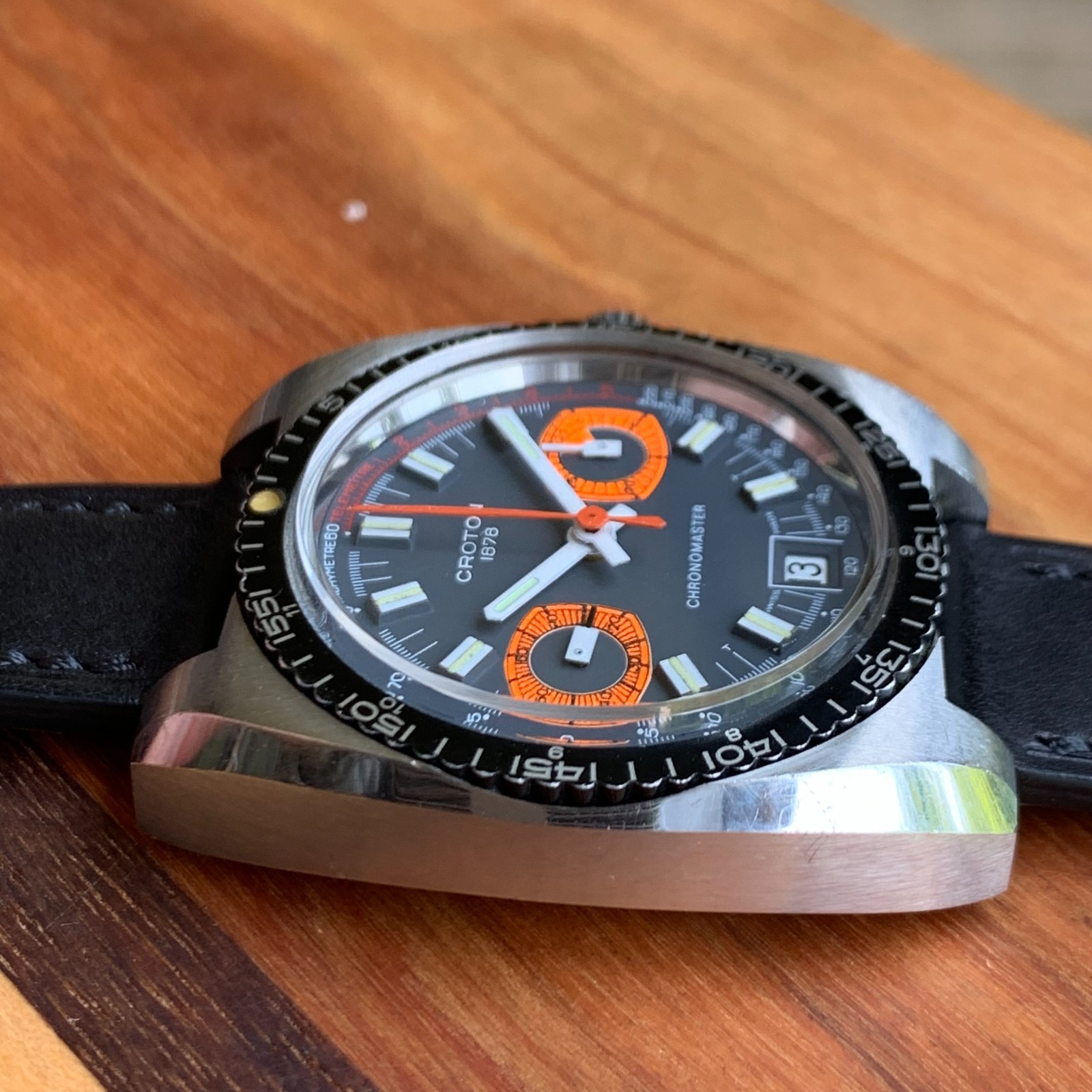 Vintage Croton Chronomaster “Dato” Orange 963011 Chronograph 37.5mm – Serviced