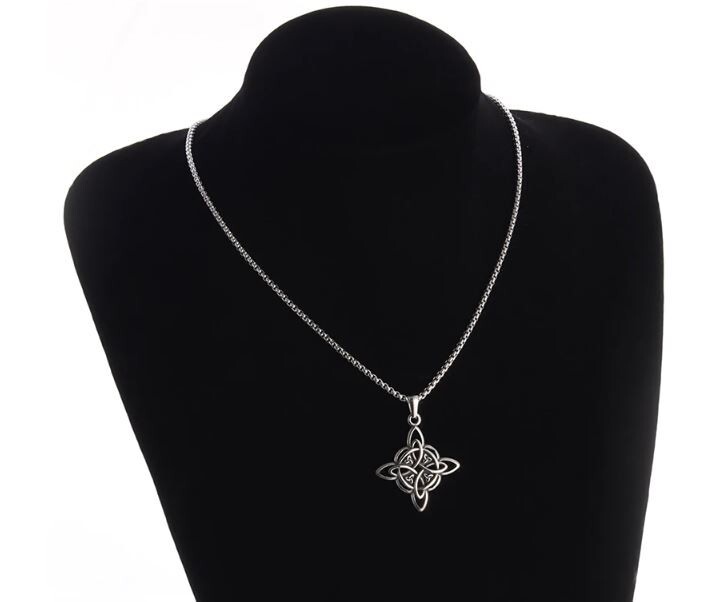 New Silver Witch’s Irish Protection Triquetra Trinity Knot Pendant Necklace
