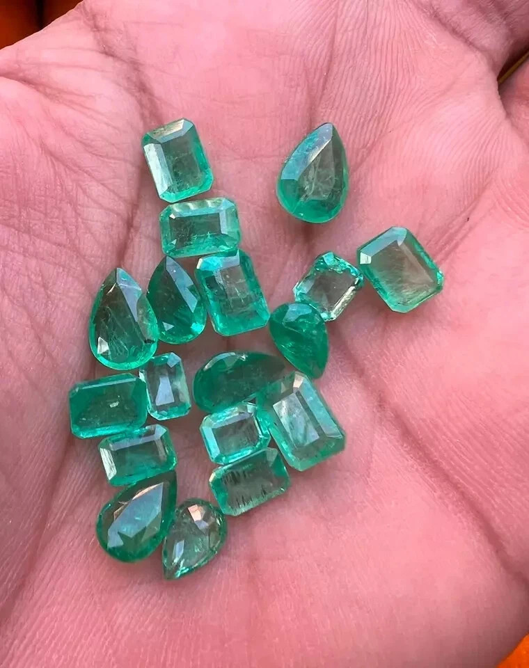 AAA+ Natural Lot 50 Ct Colombian Green Emerald Mix Cut Loose Certified Gemstones