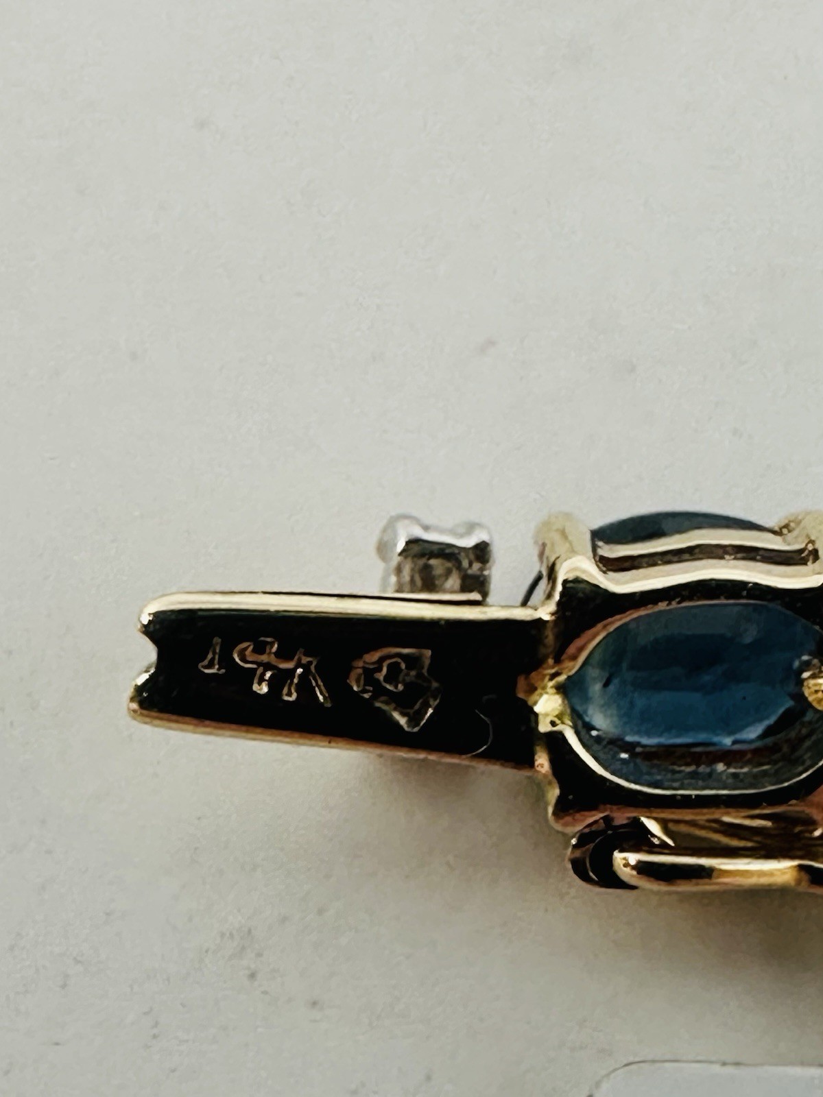 14k Sapphire & Diamond Bracelet – 10 Carats
