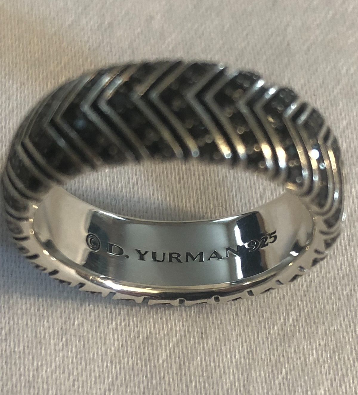 David Yurman Sterling Silver Men’s Chevron Black Diamond Band Ring 8mm – Size 10
