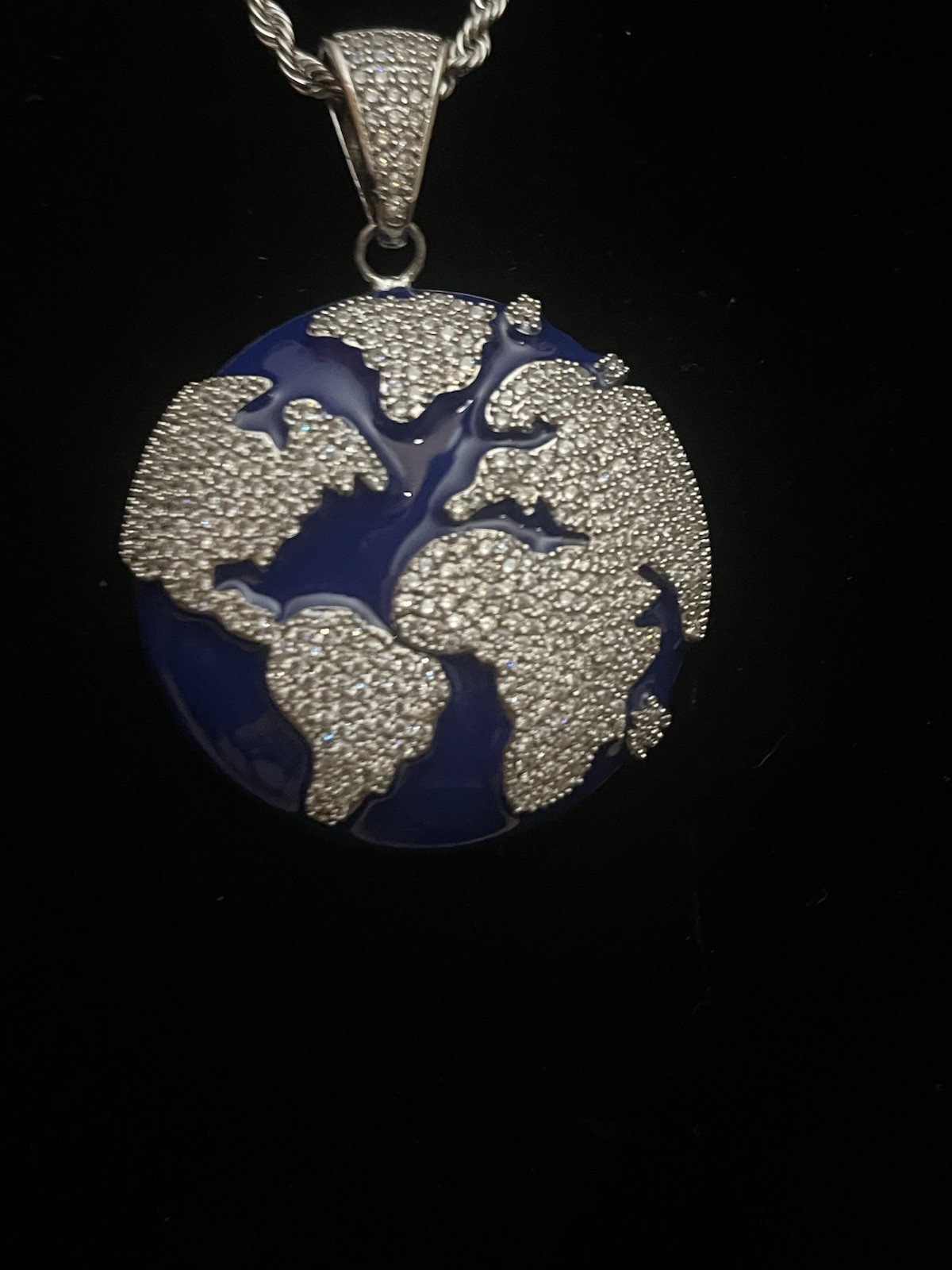 World 5ACZ iced out pendant w 24” robe chain 925 silver plated