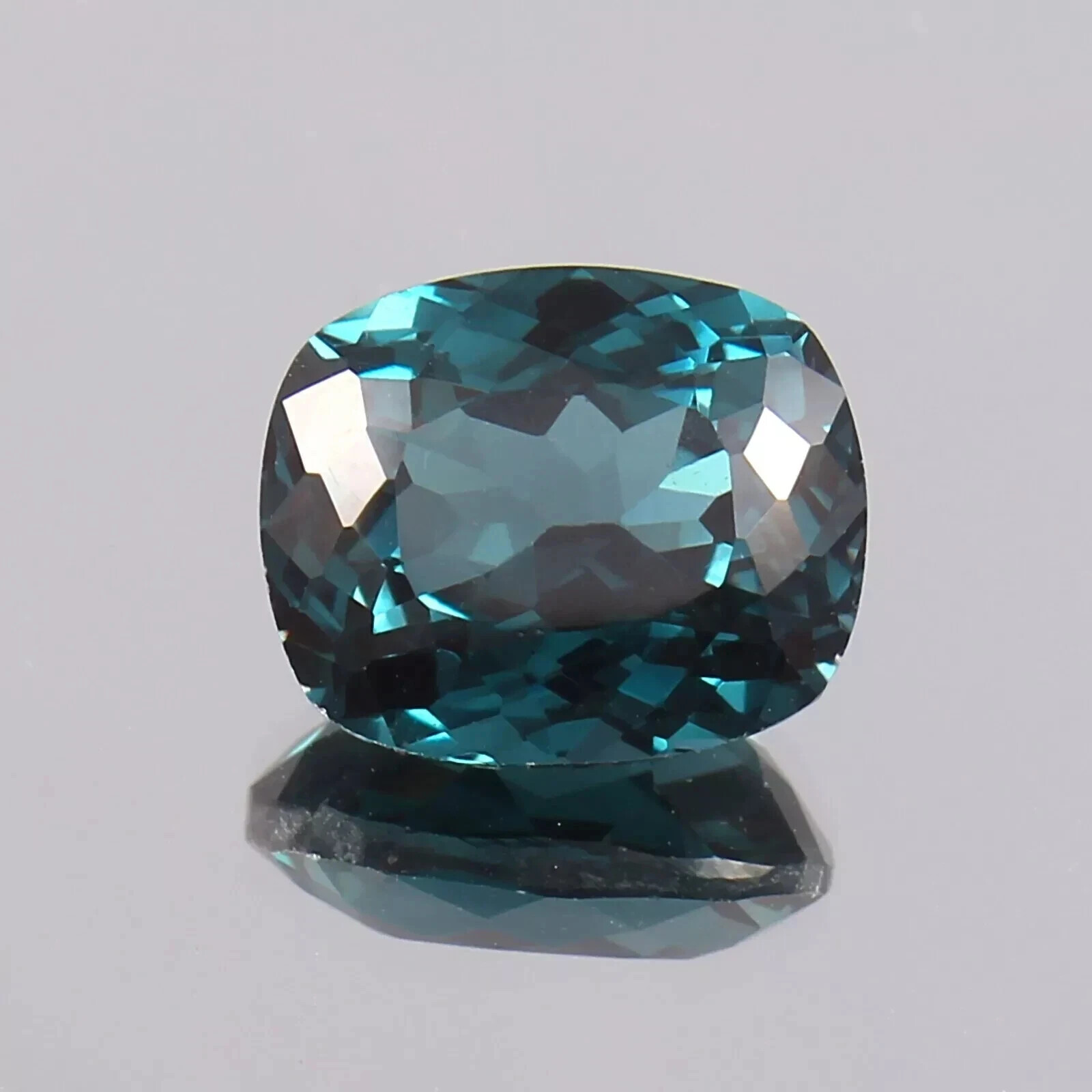 AAA Natural Blue Green Brazilian Tourmaline Loose Cushion Gemstone Cut 10 Ct