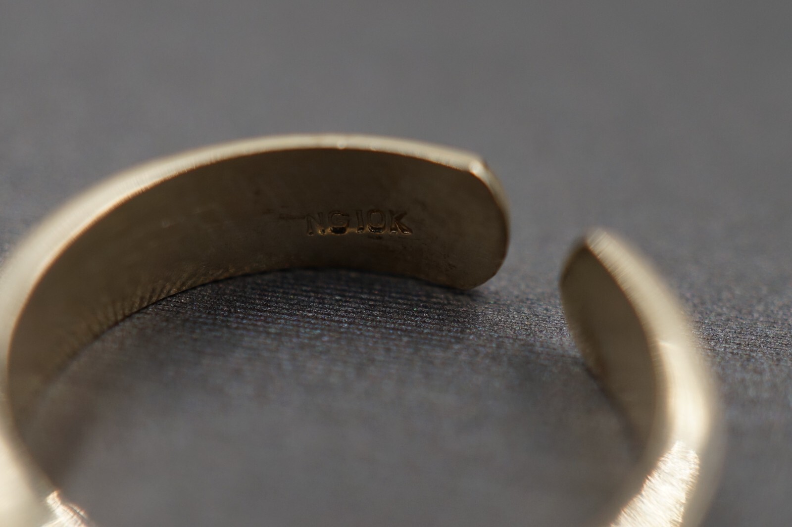 10K Solid Yellow Gold 3.6MM Greek Key Toe Ring.