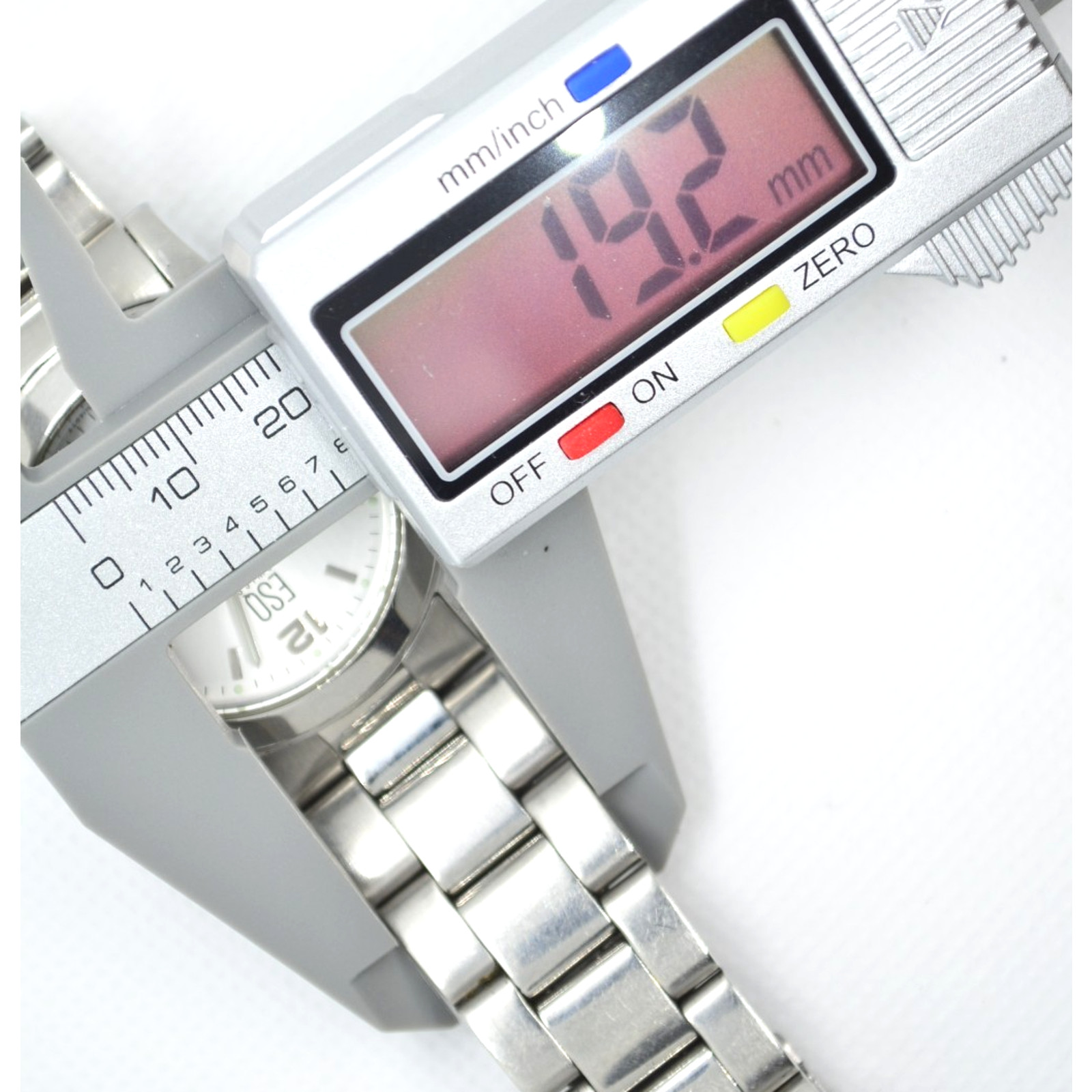 ESQ Swiss Men E5063 Dress Formal Silver Tone Quartz Watch New Battery #503