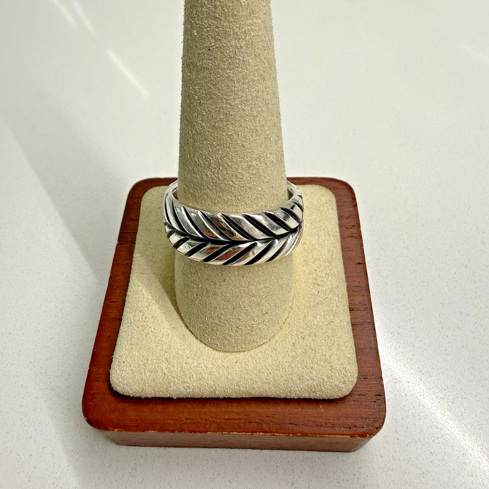 DAVID YURMAN Sterling Silver Chevron Band Ring