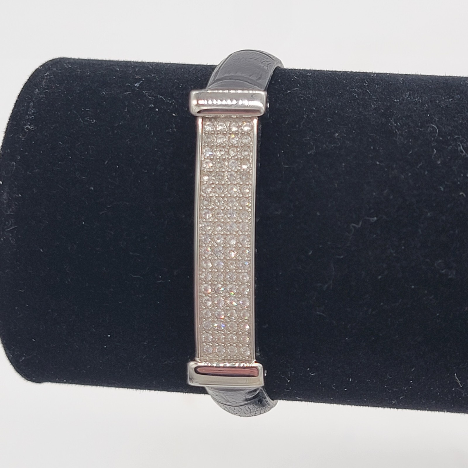 VERA PELLE Visage Black Leather Stainless Steel Rhinestone Bracelet