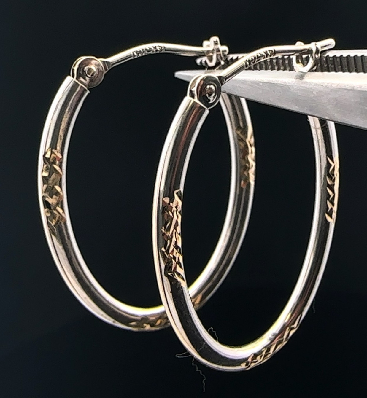 14KT Two-Tone Gold Hoop Earrings 0.7g