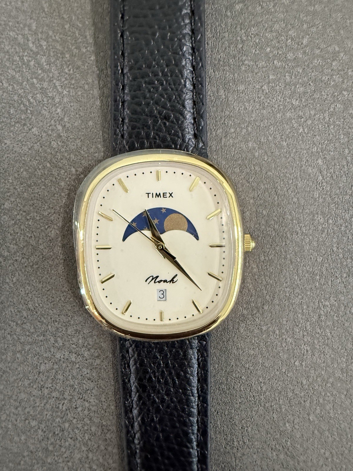 BRAND NEW Noah x Timex Oval Moon Phase Watch (Black / Gold)