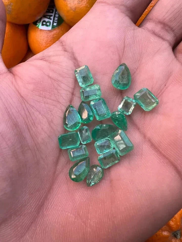AAA+ Natural Lot 50 Ct Colombian Green Emerald Mix Cut Loose Certified Gemstones