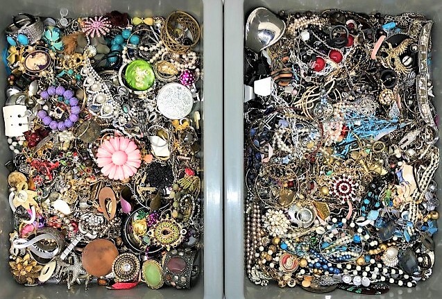 5 + Lb Pounds Unsorted Jewelry Making Craft Lot W/ Wearable Resell Mixed In Junk