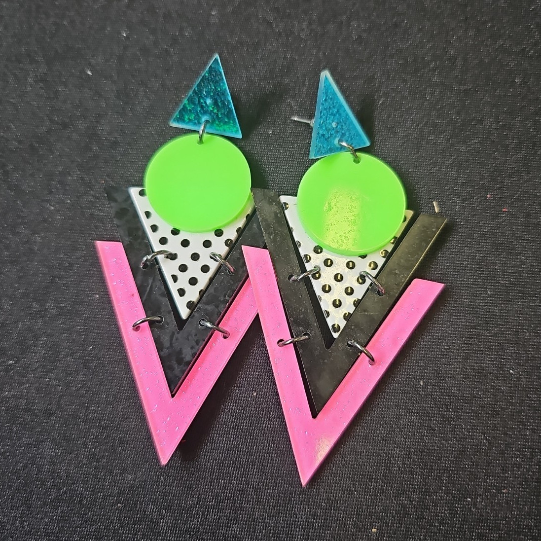 1980/ 1990s Geometric Asymmetrical Multicolor Dangle/Drop Earrings for Lobe