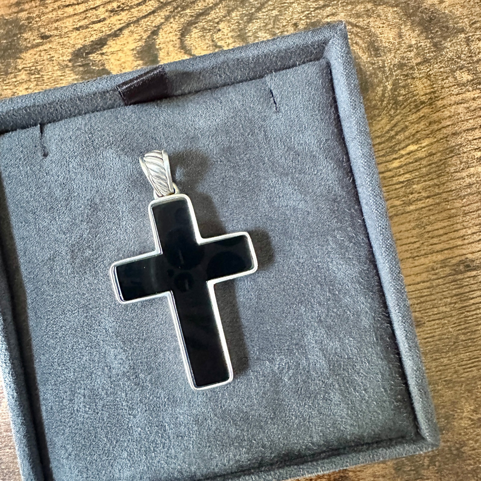 David Yurman Large Chevron Cross Pendant w/ Black Onyx – FREE SHIPPING