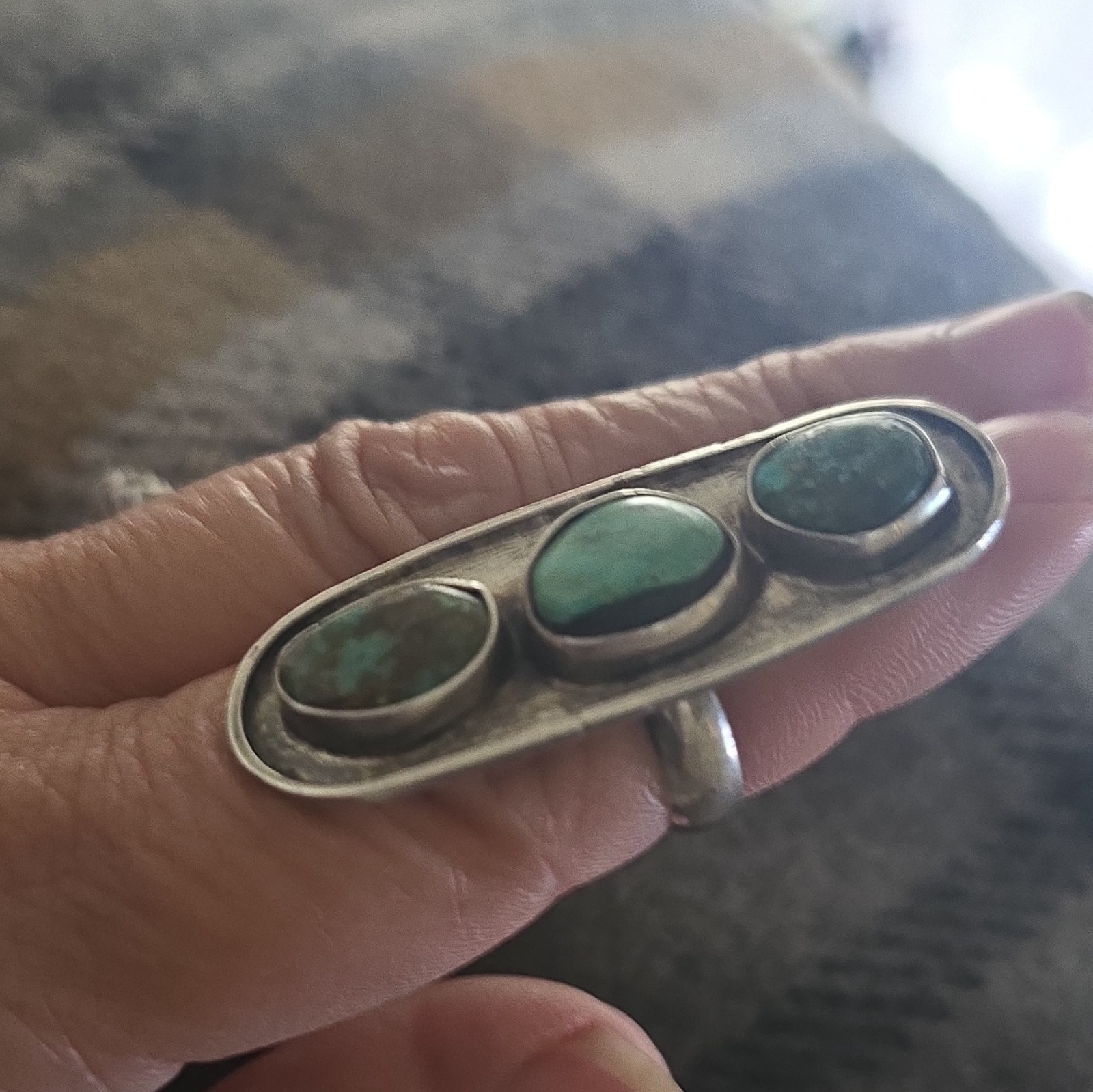 Silver Turquoise 3-Stone Oval Bezel Set Band Ring Unisex Adults Size 6