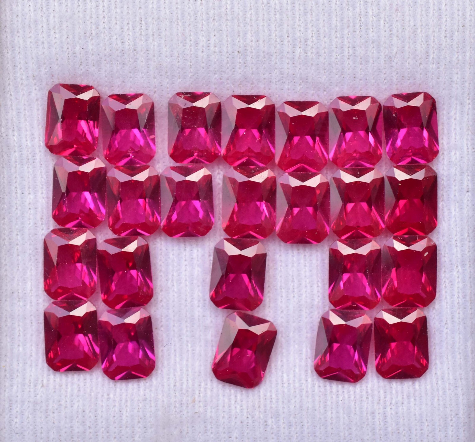 24 Pcs Natural Mogok Red Pink Ruby Emerald 7.80mm Certified Stunning Gemstone
