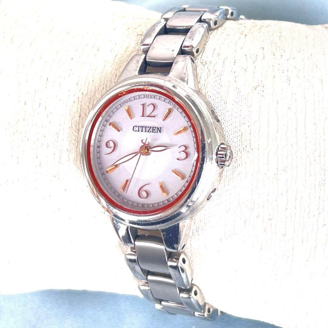 Excellent condition! Citizen H336 Titanium watch with silver dial and gold hands