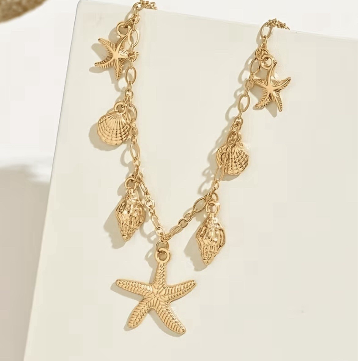 Women’ Adjustable Golden Shell & Starfish Necklace – Bohemian Beach Pendant