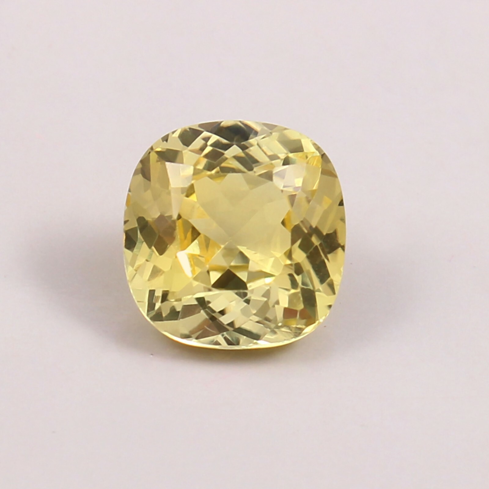 AAA Natural Flawless Ceylon Yellow Sapphire Loose Cushion Cut Gemstone 10×10 mm