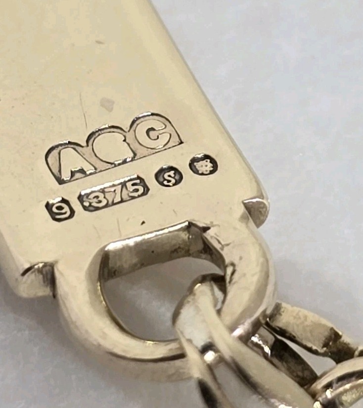 9ct Solid Yellow Gold ID ( Identification ) Bracelet. London 1973. By A G C .