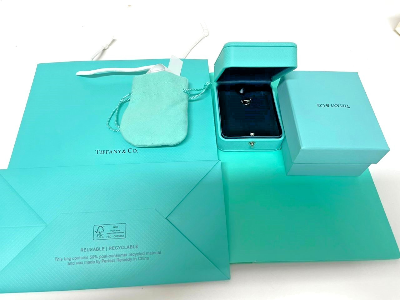 TIFFANY & CO. BLUE LEATHER PRESENTATION NECKLACE GIFT BOX, CASE, AND BAG