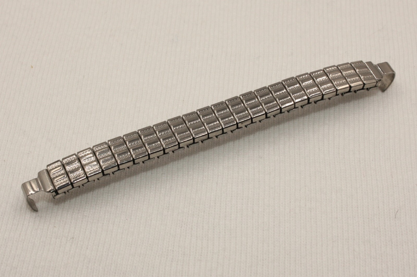 Ladies Replacement Stretch Expansion Watchband for Native American Watch Tips