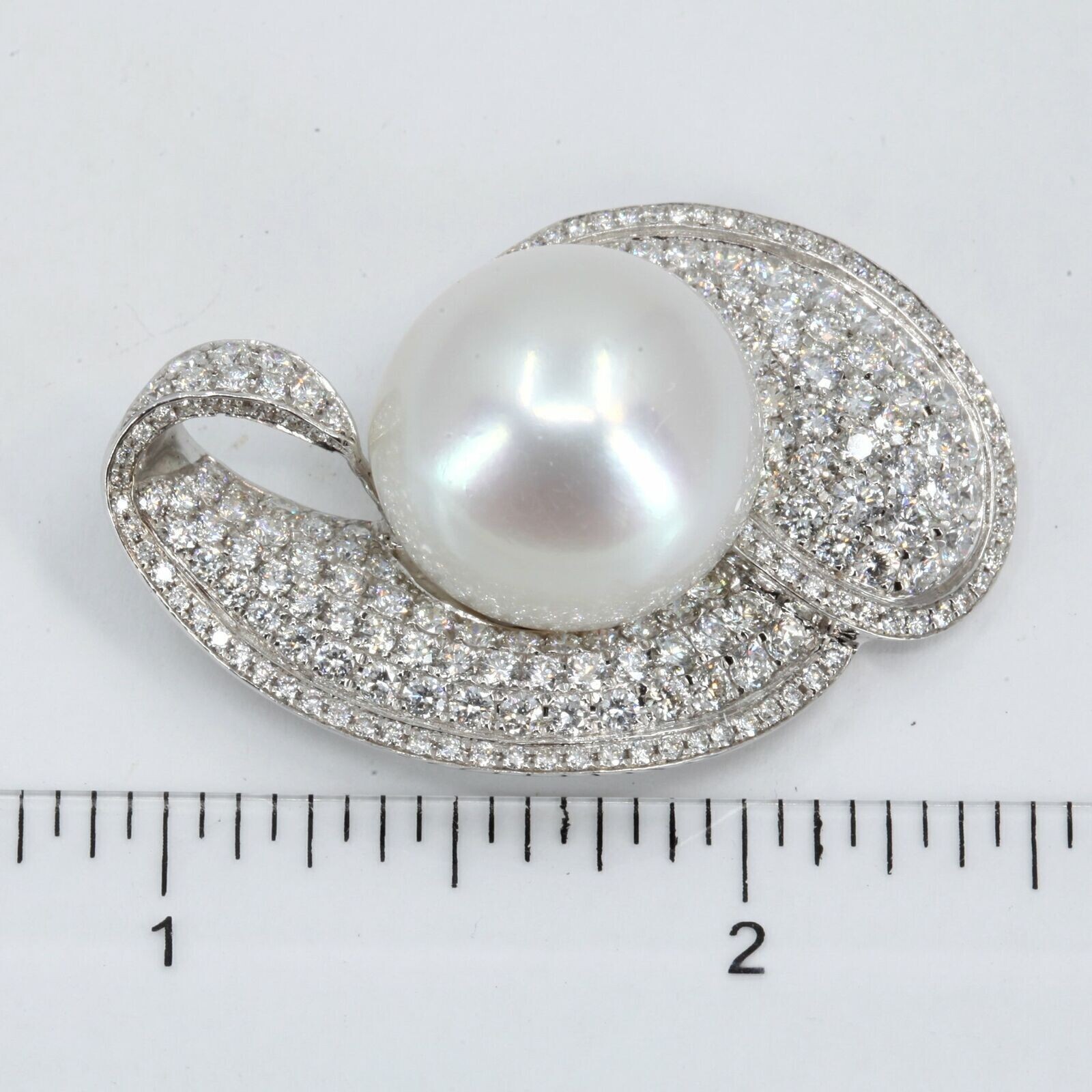4.00Ct Round Cut Pearl & Diamond Cluster Women’s Pendant 14K White Gold Finish