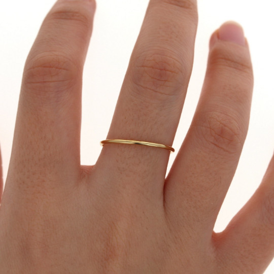 Smooth Gold Stacker, 14k Gold Filled, Thin Round Gold, Stackable Ring, 1mm band