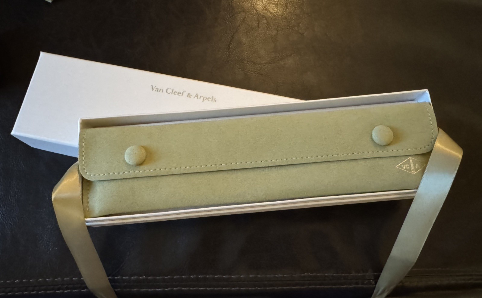 Van Cleef & Arpels Bracelet Travel Pouch Storage Suede w/Box