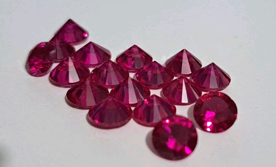 Lot of 5 Round Red CZ Stones 6.5mm Cubic Zirconia